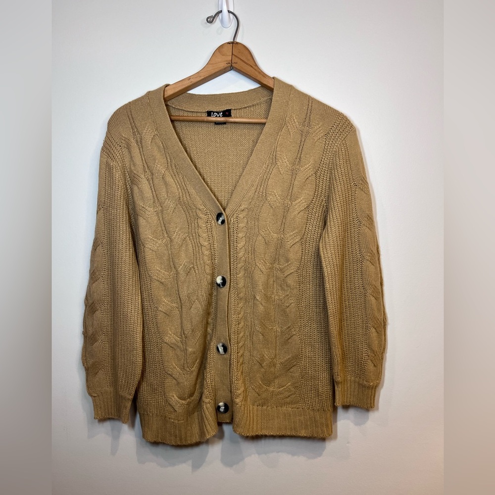 Love button knit sweater cardigan size large nwot
